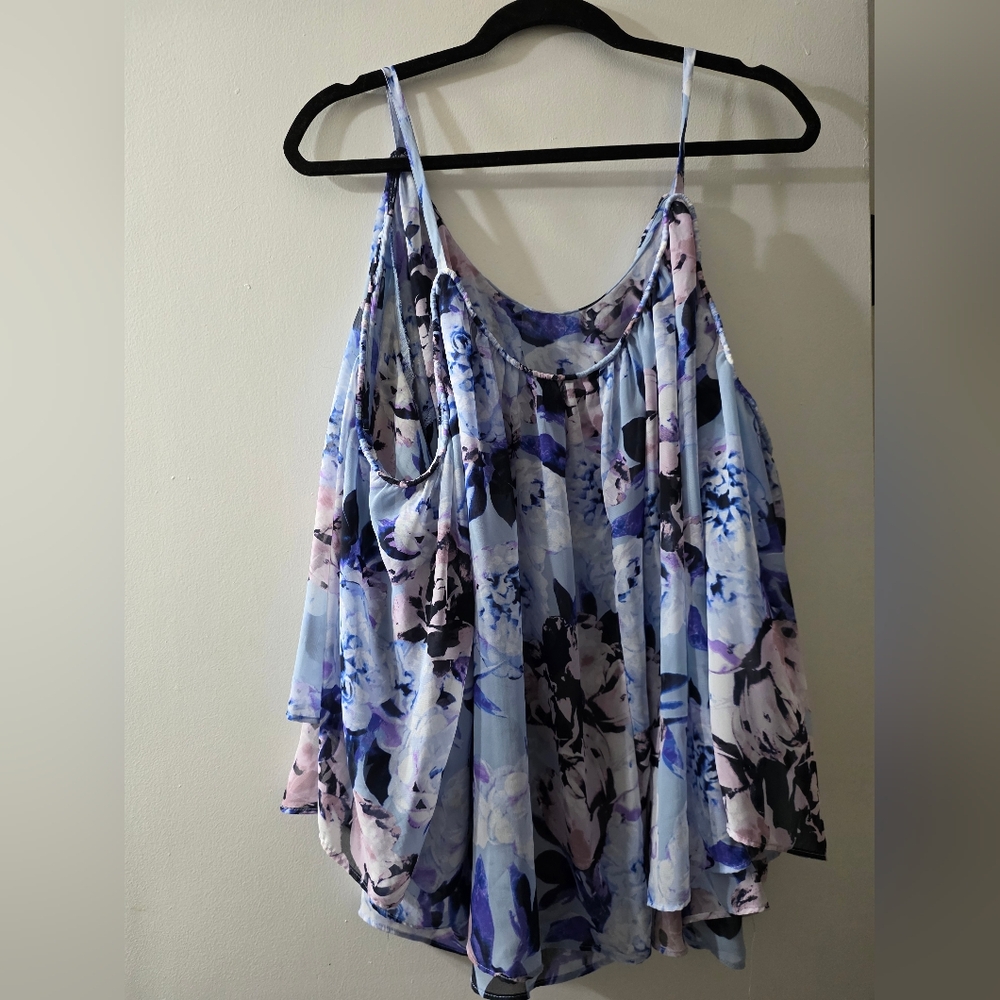 Jennifer Lopez Floral Camisole in Blue and Pink